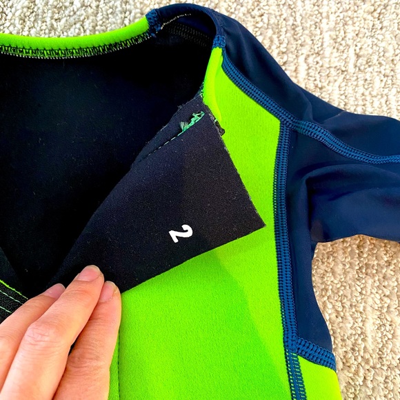 Aqua Sphere Toddler size 2 wetsuit / one piece rashguard - new without tags - Picture 5 of 12